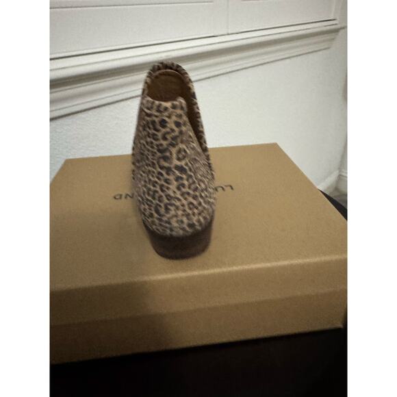 NEW Lucky Brand Baley 2 Eyelash Leopard Print Ankle Boots Leather Size 6.5 - Picture 5 of 9